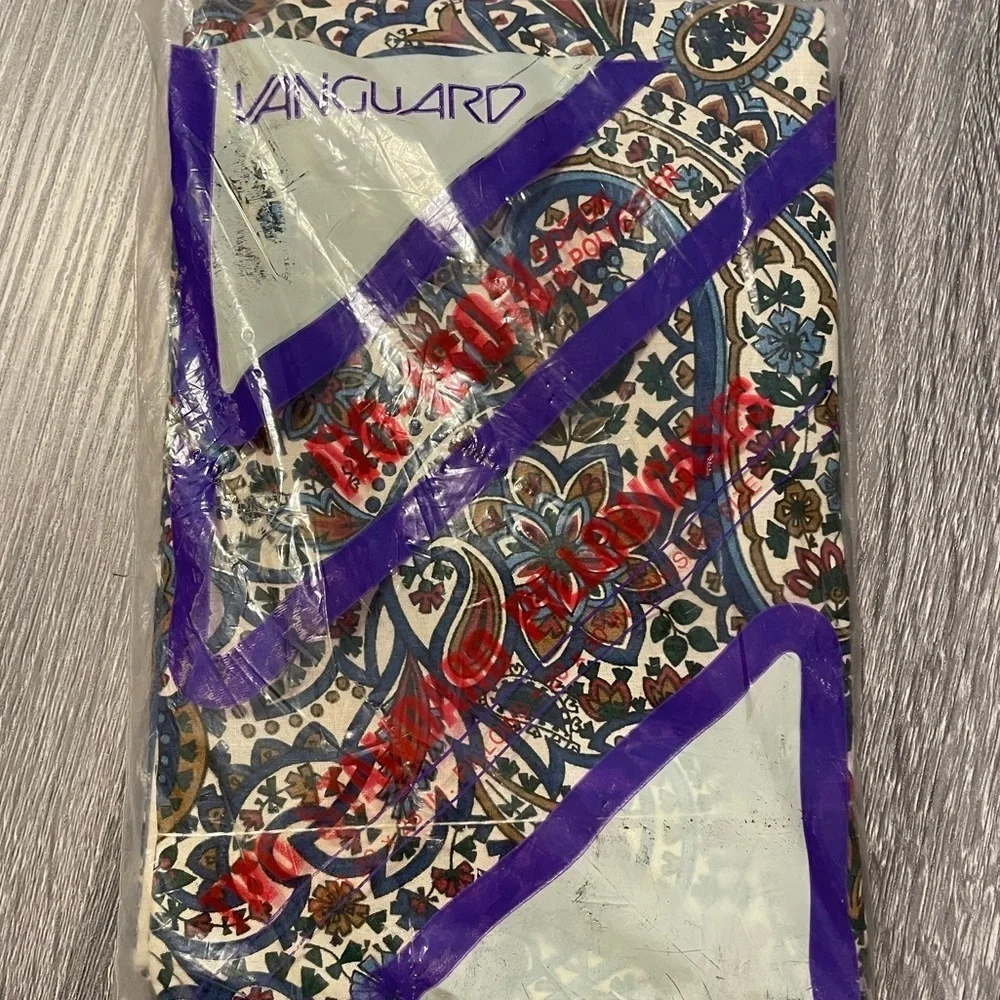 Vanguard 2 Standard Pillowcases Blue Green Paisley No-Iron Vintage NOS MCM